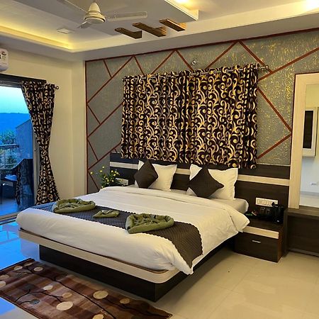 Hotel Shriyan Mahābaleshwar Buitenkant foto
